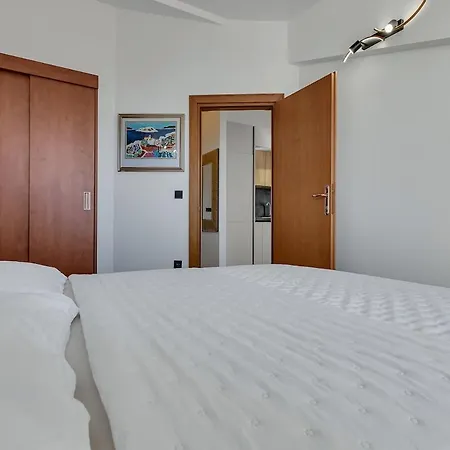 Vamtesa - Exklusiv Makarska