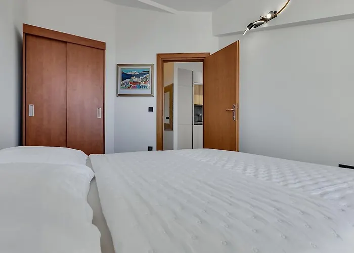 Vamtesa - Exklusiv Макарська